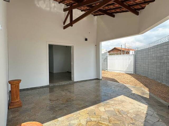 #950 - Casa para Venda em Limeira - SP - 1