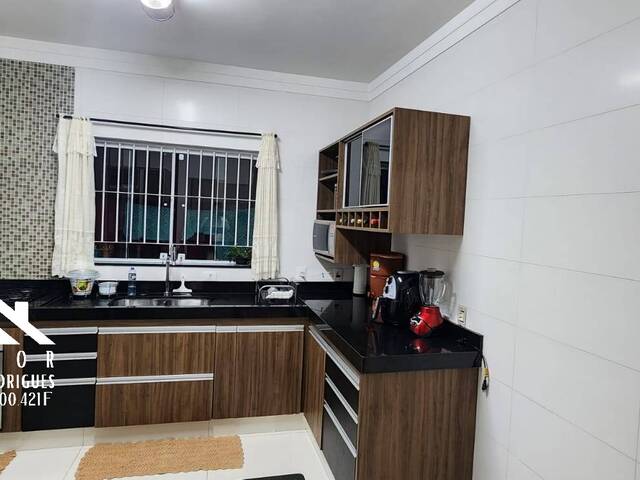 Sobrado para Venda em Limeira - 5