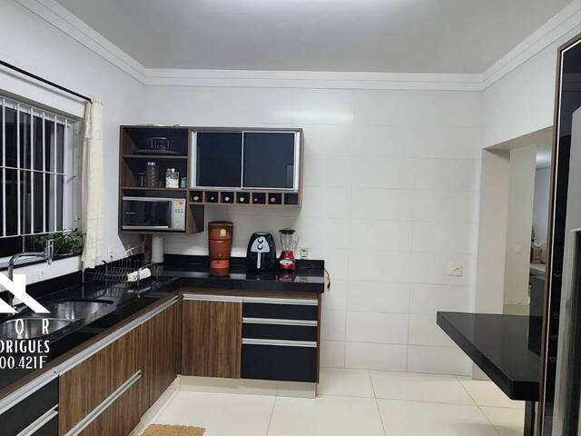 Sobrado para Venda em Limeira - 4
