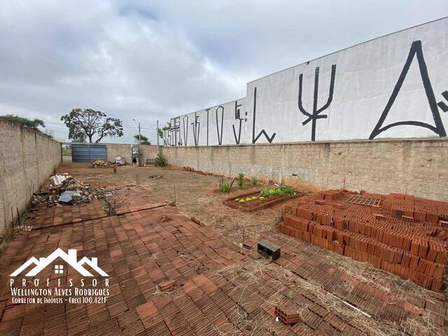 #979 - Terreno para Venda em Limeira - SP - 2