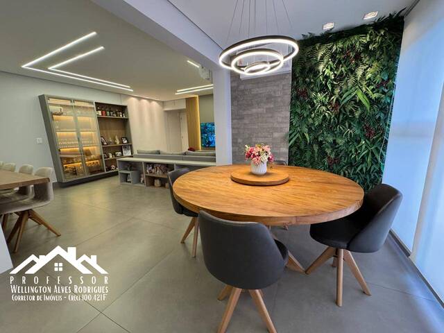 Sala de estar e jantar