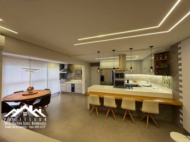 Cozinha, sala de jantar e varanda gourmet