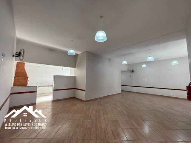 #1052 - Casa para Venda em Limeira - SP - 2