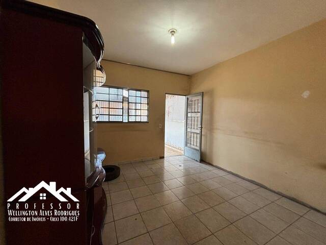 #831 - Casa para Venda em Limeira - SP