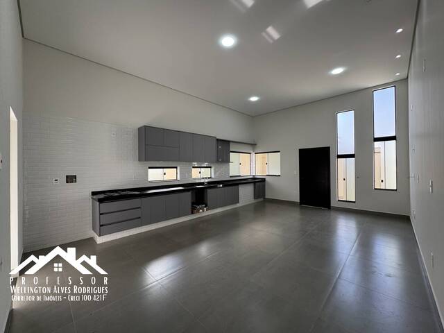 #1093 - Casa para Venda em Limeira - SP - 3