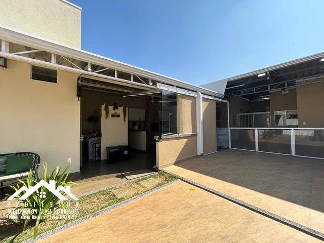 #1096 - Casa para Venda em Limeira - SP - 2