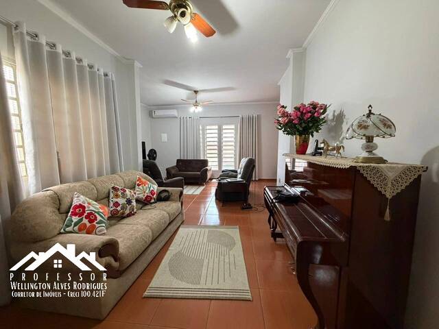 #1418 - Casa para Venda em Limeira - SP - 1